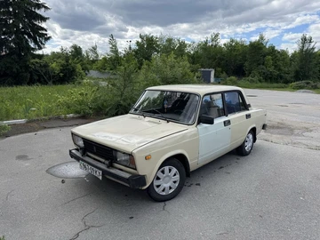 Авто ВАЗ 2105 1981 № 8891365
