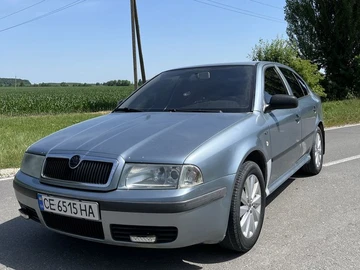 Авто Skoda Octavia 2002 № 8891389