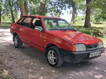 Авто ВАЗ 21099 1992 № 8891543
