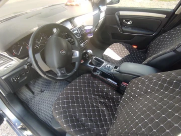 Авто Renault Laguna 2009 № 8891569