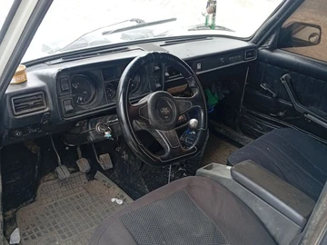 Авто ВАЗ 2105 1991 № 8891579
