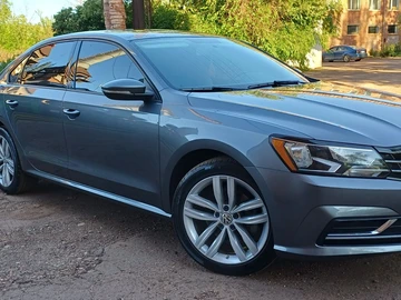 Авто Volkswagen Passat Sedan 2018 № 8891688