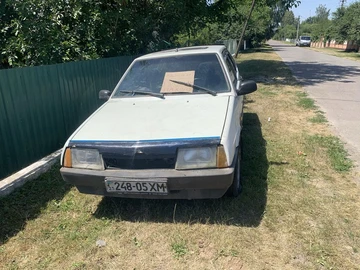 Авто ВАЗ 2109 1991 № 8891695