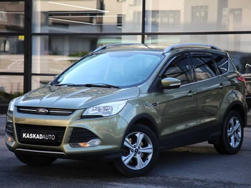 Авто Ford Kuga 2013 № 8891725