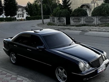Авто Mercedes E Серия 2000 № 8891729