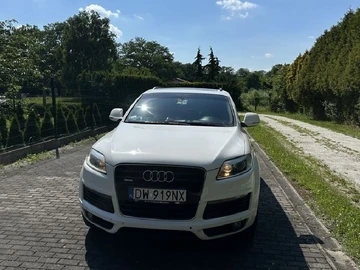 Авто Audi Q7 2008 № 8891790
