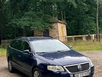 Авто Volkswagen Passat Variant 2006 № 8891992