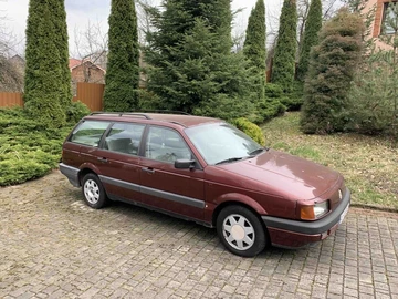 Авто Volkswagen Passat Cc 1991 № 8891993