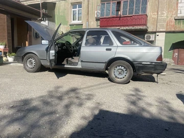 Авто Ford Canyon 1985 № 8892173