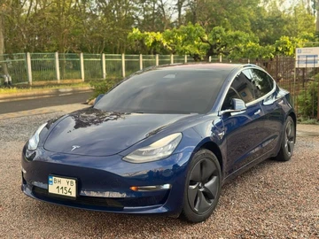 Авто Tesla Model 3 2018 № 8892269
