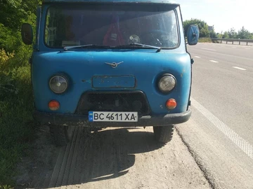 Авто УАЗ 3303 1988 № 8892367
