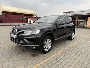 Авто Volkswagen Touareg 2016 № 8892449