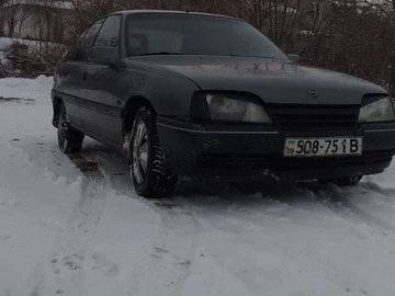 Авто Opel Omega 1987 № 8892473