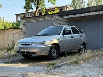 Авто ВАЗ 21124 2005 № 8892616