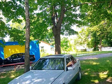 Авто Mercedes 200 1990 № 8892658