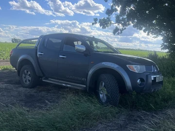 Авто Mitsubishi L 200 2006 № 8892727