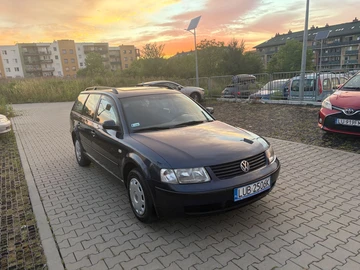 Авто Volkswagen Passat Variant 1998 № 8892744