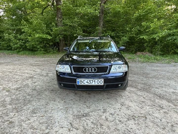 Авто Audi Quattro 2001 № 8892838