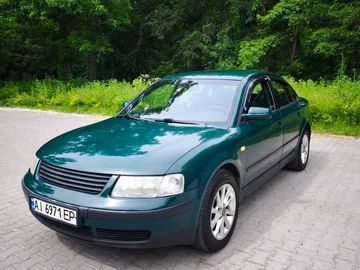 Авто Volkswagen Passat Sedan 1999 № 8892846