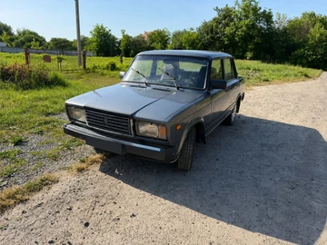 Авто ВАЗ 2107 2004 № 8892878