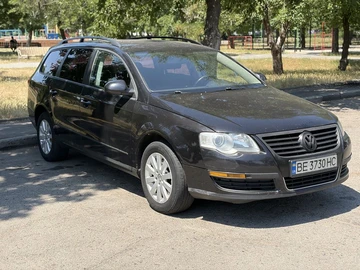 Авто Volkswagen Passat Variant 2006 № 8892880