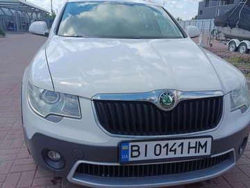 Авто Skoda Superb 2013 № 8892903