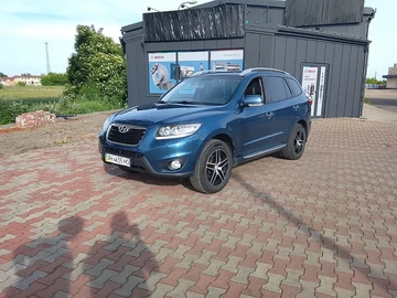 Авто Hyundai Santa Fe 2011 № 8893040