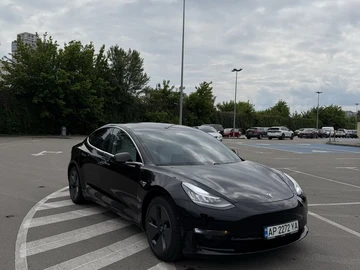 Авто Tesla Model S 2019 № 8893049