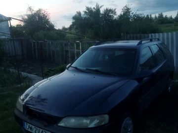 Авто Opel Vectra 1995 № 8893064