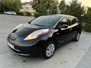 Авто Nissan Leaf 2015 № 8893160
