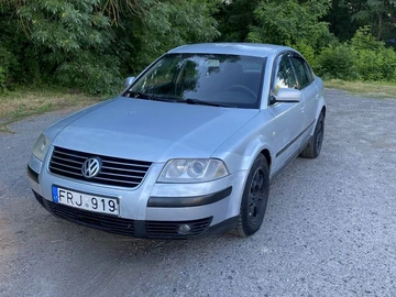 Авто Volkswagen Passat Sedan 2002 № 8893195