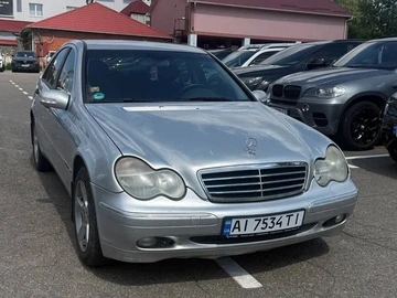 Авто Mercedes 220 2003 № 8893238