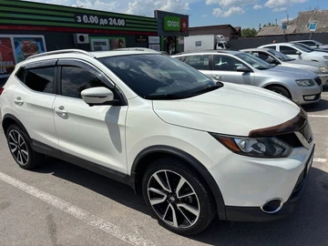 Авто Nissan Rogue 2017 № 8893265