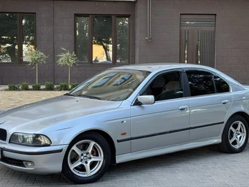 Авто BMW 5 Серия 1997 № 8893351