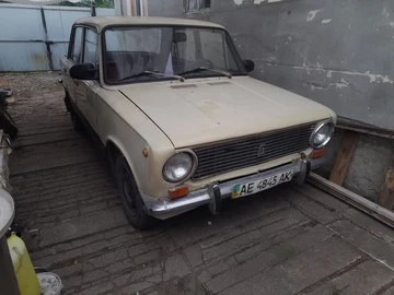 Авто ВАЗ 2101 1975 № 8893424