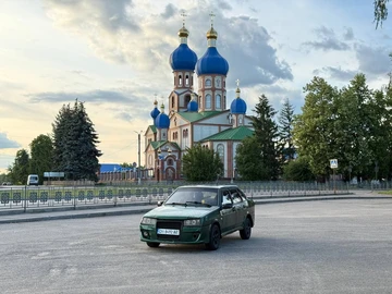 Авто ВАЗ 21099 2000 № 8893429