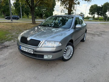 Авто Skoda Octavia 2003 № 8893453