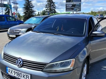 Авто Volkswagen Jetta 2012 № 8893550