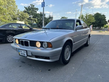 Авто BMW 5 Серия 1990 № 8893685