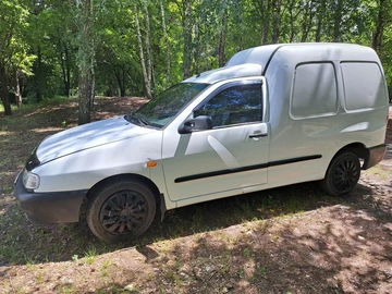 Авто Volkswagen Caddy 2002 № 8893737