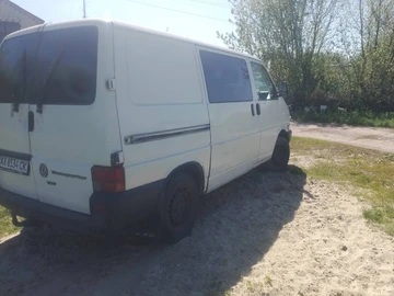 Авто Volkswagen Transporter 2002 № 8893833