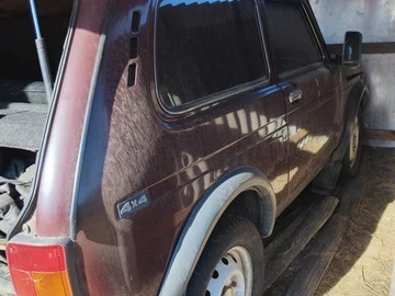 Авто ВАЗ 21214 2007 № 8893898