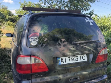 Авто Ford Galaxy 2004 № 8893906