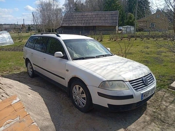 Авто Volkswagen Passat Variant 2001 № 8893978