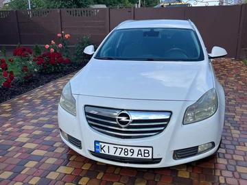 Авто Opel Insignia 2010 № 8893997