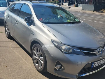 Авто Toyota Auris 2013 № 8894103
