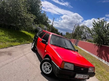 Авто ВАЗ 2109 1991 № 8894128
