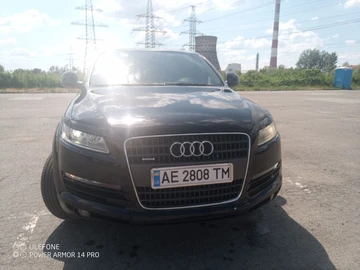 Авто Audi Q7 2007 № 8894203