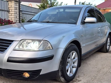 Авто Volkswagen Passat Sedan 2003 № 8894234