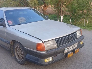 Авто Audi 100 1985 № 8894239